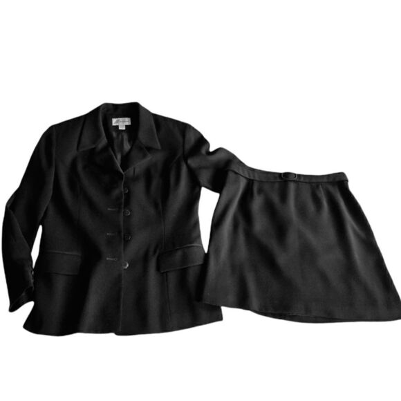 Barami Black Mini Skirt/Jacket Suit Set 10/8 - Picture 1 of 12